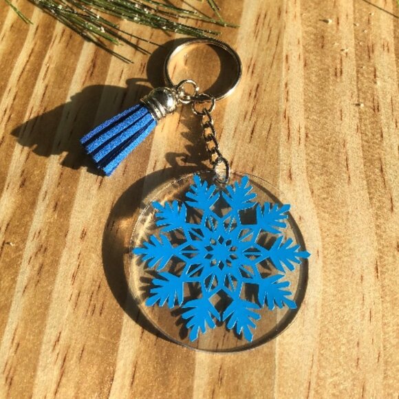Light Blue Snowflake Plastic Keychain w/ tassel - Picture 1 of 1